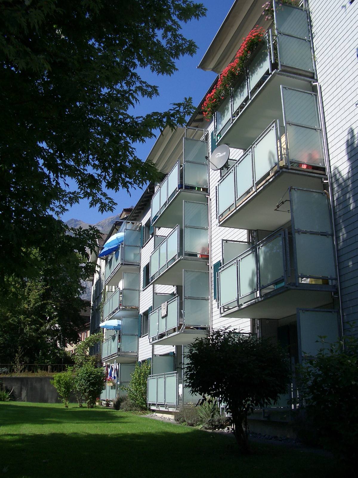 gemütliche 2-Zimmerwohnung im Stadtkern von Glarus