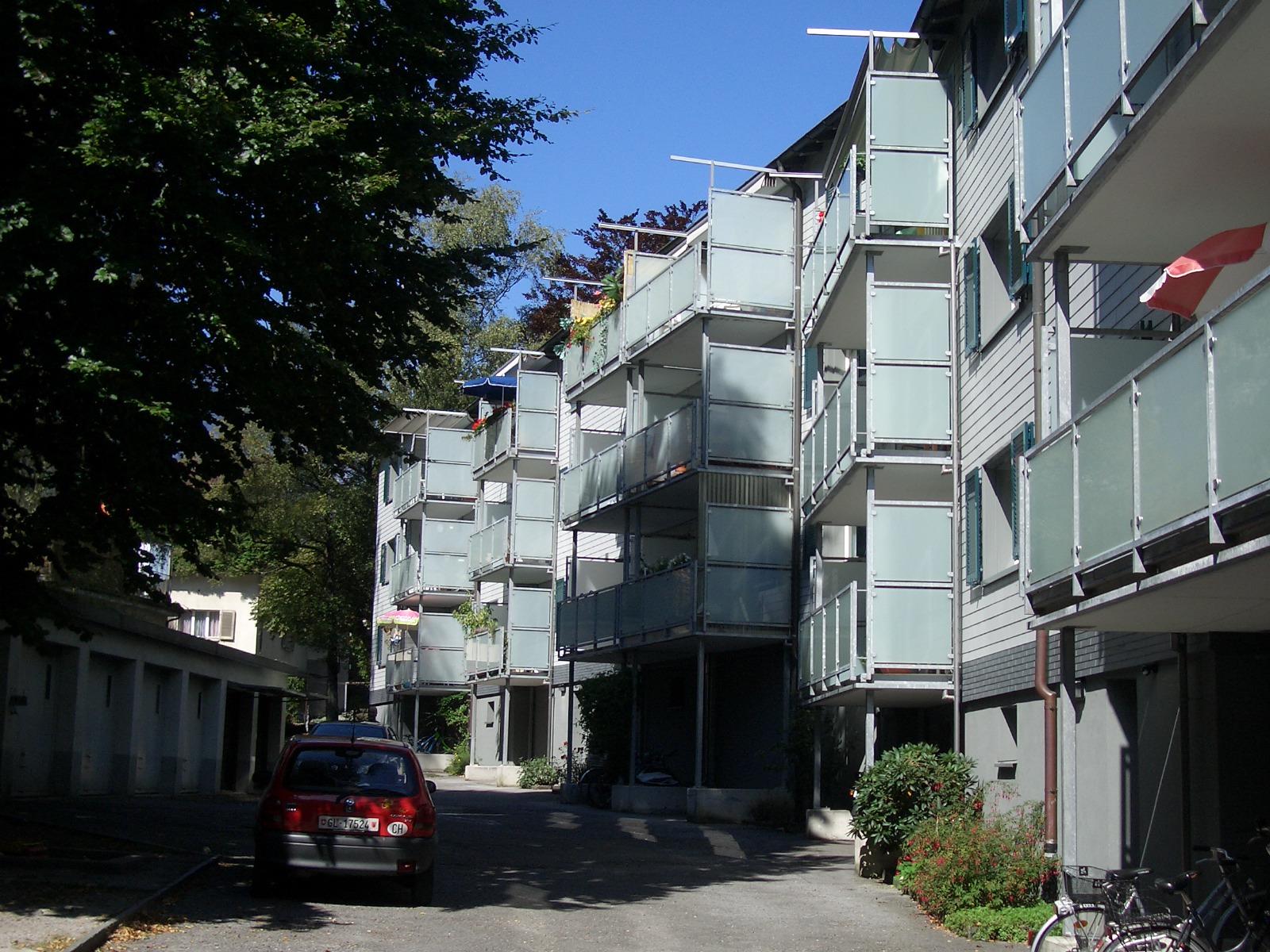 gemütliche 2-Zimmerwohnung im Stadtkern von Glarus